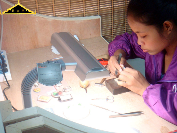 曼古王佛牌维修